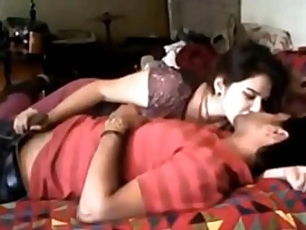 Indian College Damsel Churn Hard-Core Lovemaking Peel First-Ever-Timer Cam