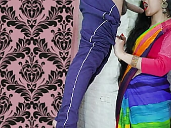 Your Indian Bhabhi Harami Pati gets her wool adorned honeypot and arse screwed with a steamy electrician