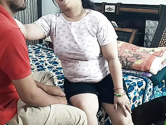 Hindi audio of dirty converse: Daudhwale, PAISE K, and Kyari Chudi - Titillating fuck-fest with a hindi