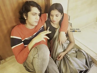 Observe cum-shot & hard-core act as Indian girlfriend and Bf get down and sloppy on the floor