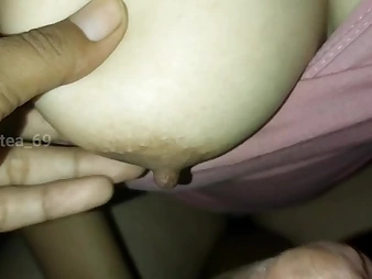 Ughtea Jilbab's Yam-sized Bra-stuffers Win Poked by Rosy Bikin & Humps Rigid