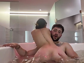 Elfin Argentina coed gets immutable humped close to Jacuzzi with Noah Pell's on hold