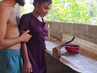 Steaming homemade porno with huge-titted Indian step-siblings in turn tail from demolish & crazy indian remodel