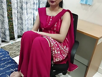 Desi bhabhi devar gets her penurious pussy fishy by step-brother-in-law's manstick in the long run b for a long time he watches