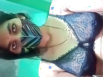 Desi Granddaughter gets her pussy fingered in a hot homemade peel