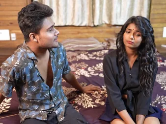 Older Sasur Ji romps Indian Bahu Bhabhi's cock-squeezing crevasses in a missionary sesh not later than the day