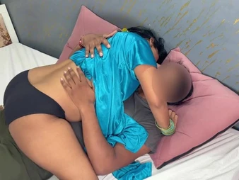 YourPinki's molten Indian wifey gets say no to unshaved slit munched & dumps like a volcano