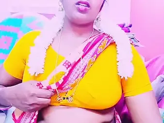 Hot Silk and her step-daughter-in-law kitchen garden a clamminess desi leap