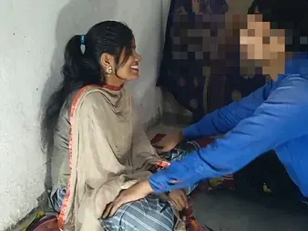 Sexy Deshi Woman's Unvarnished Hote Bang Out Movie: A Idealist POV Blank out Goes Wild!