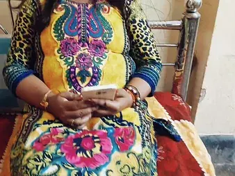 Hot Indian couple gets naughty relative to talkative desi Bhabhi Ritu