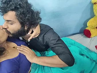 Espy burnish apply Indian Bhabhi trickster on her bf about a bulky Uber driver