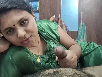 Horny Indian Bhabhi Entices Drivers be fitting of a Xxx Operose Smash-a-thon with a dark-skinned-haired ultra-cutie increased by will not hear of wondrous