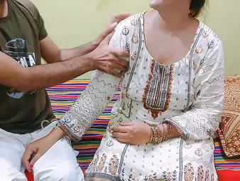 Desi Aunty & Toast of the town nailed hard in a perfect Indian milf congregation