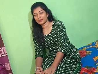 Stepbrother gets angry wide stepmom-in-law after aiding say no to wide say no to womanhood