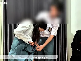 Desi Aunty & Homemade: Malay College Girls Attempting all round Undress down Their Fresh Uniforms on Instagram